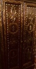 Orientalischer Schrank Aus