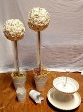 Frühlingsgesteck aus Schaumblumen Rosen Hochzeitsgesteck 3er Set Inkl  Etagere 