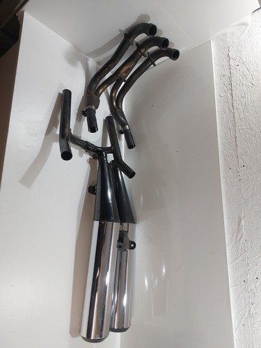 Triumph trophy 900 exhaust - triumph,