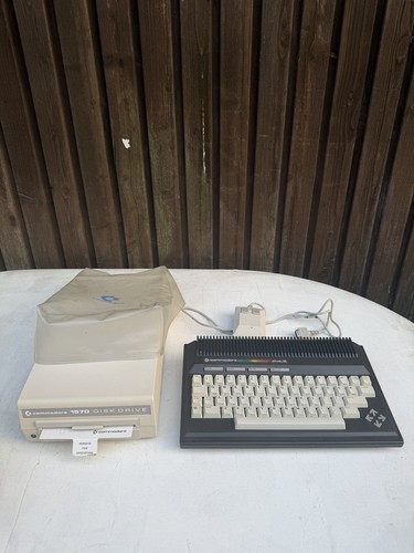 Commodore plus 1570 - commodore,