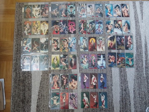 Vampirella trading cards - vampirella,