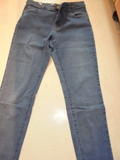 Damen Jeans - Grösse 40 K - mittelblau - BRAX