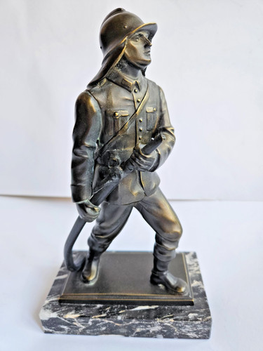 Feuerwehrmann bronze figur auf - bronze,