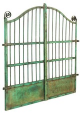 Eisentor Mit Antiker