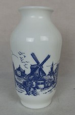 Vase Höhe 22 cm Weiss Blau Motiv Stadt / Landschaft Blumenvase gebraucht