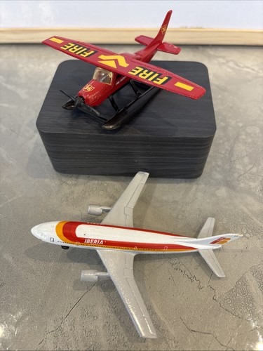 Vintage matchbox planes - matchbox,