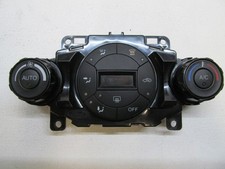 Ford Fiesta MK7 JA8 Bedienteil