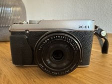 Fujifilm X-E1 Digitalkamera mit Objektiv  Fujinon Aspherical Lens