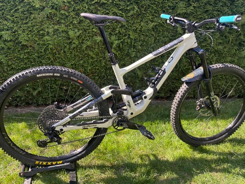 Specialized enduro carbon - enduro,