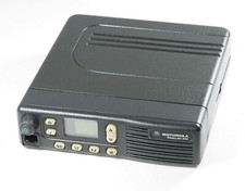 Motorola GM900 66-88 MHz Mobilfunkgerät  M01FHK9AN3AN