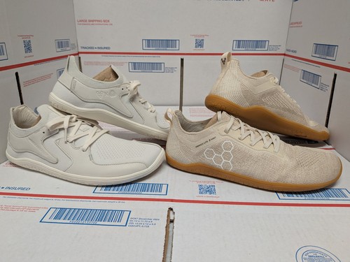 Lot pairs vivobarefoot - of, 2