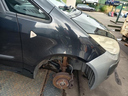 Mitsubishi colt z30 - mitsubishi, original