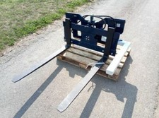 drehbare Palettengabel Euroaufnahme Kistendrehgerät Gabel für Frontlader Traktor