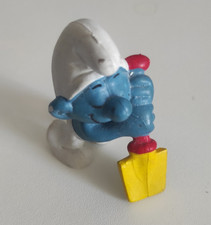 Faulenzer Schlumpf - mit Schaufel -  Schleich - Peyo - 1978