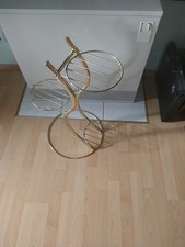 Blumenetagere Blumenständer