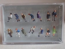 Preiser Sitzende Reisende 14 St Fahrgast Bahn Zug Mann Frau 10524 H0 1:87 OVP