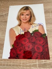 Original handsigniertes Foto von Saskia Valencia 20x30