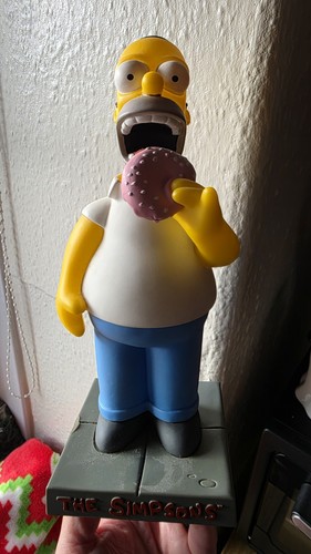 Homer simpson essen donut - homer,