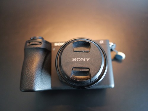 Sony 20mm panecake - 20mm, f2.8