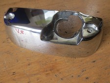 Suzuki VS 800 Intruder Typ VS52 B Chrom Blende Motor Vorne Rechts