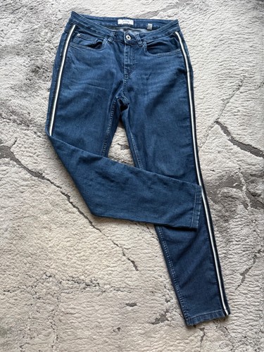 Mom fit tapared jeans - mom,