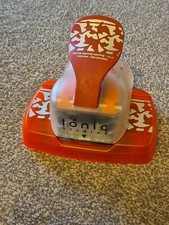 Tonic Studios schöne Brombeer