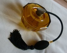 antiker großer Parfumzerstäuber mit Quaste  Glas signiert Moser?, top erhalten