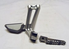 ORIGINAL YAMAHA YZF-R MT 125 Soziusraste Träger Fußraste Raste rechts rest RH