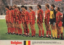 BELGIEN  MANNSCHAFTSBILD WM 1982 8 SPIELER AG persönlich gesammelt