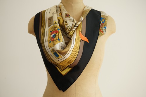 Hermès seidentuch carré - 90, x