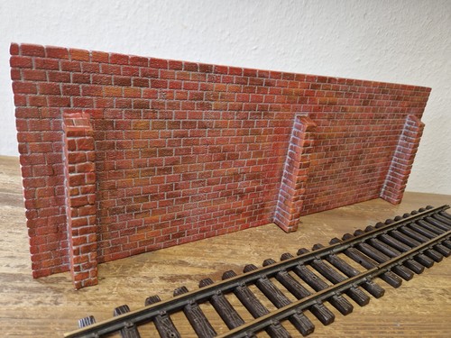 Gartenbahn modellbahnmauer - gartenbahn,