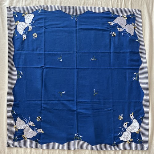 Bestickte tischdecke - bestickte,