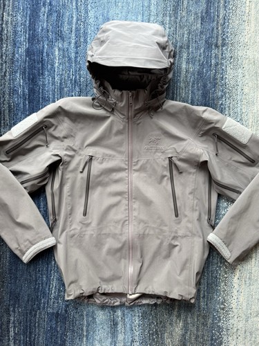 Arcteryx leaf alpha jacket - arcteryx,