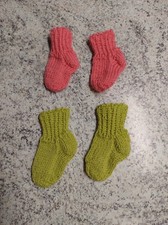 Puppensocken handgestrickt 2 Paar 4-fach Sockenwolle