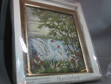 Selber Stickpackung ALt Gobelin Stickbild  30x25. Mit Wolle/Stramin + Holzrahmen