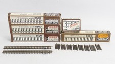 Märklin Spur Z - 52 Gerade Gleise 8500 (26x) 8504 (18x) 8506 (6x) Sperrgleis 2x