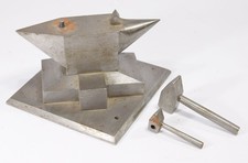 kleiner MINI AMBOSS Uhrmacher Goldschmied 9x2,5cm Feinmechanik Werkbank Eisen