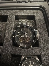 Automatische INVICTA RESERVE Double Heart- VENOM 33547