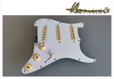 Strat Pickguard in weiß full