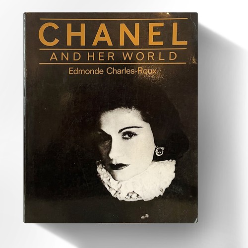 Chanel and her world - world, /