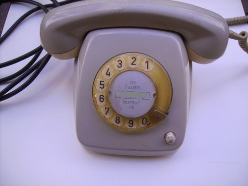 Altes post tischtelefon - altes,