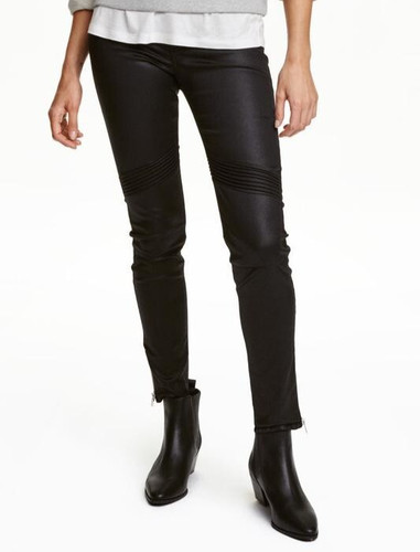 Ausverkaufte schwarze metallic