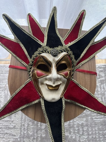 Venezianische joker maske aus - joker-maske,