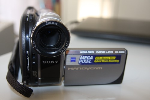 Sony dcr dvd310 handycam - sony,