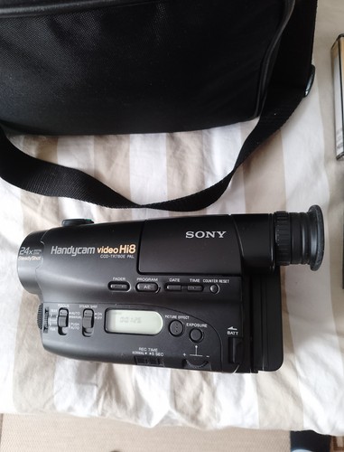 Sony handycam video - sony, hi8