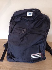 Verkaufe einen Blauen Adidas