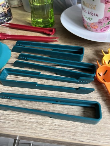 Tupperware gurkenzange - 1,