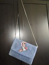 Hallhuber Wildleder Umhängertasche Clutch mit Papagei wie neu