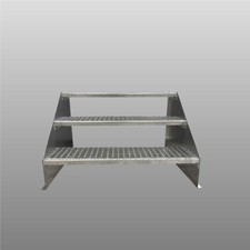 3-stufige Stahltreppe