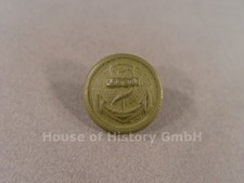 150701: EIN (1) Knopf für